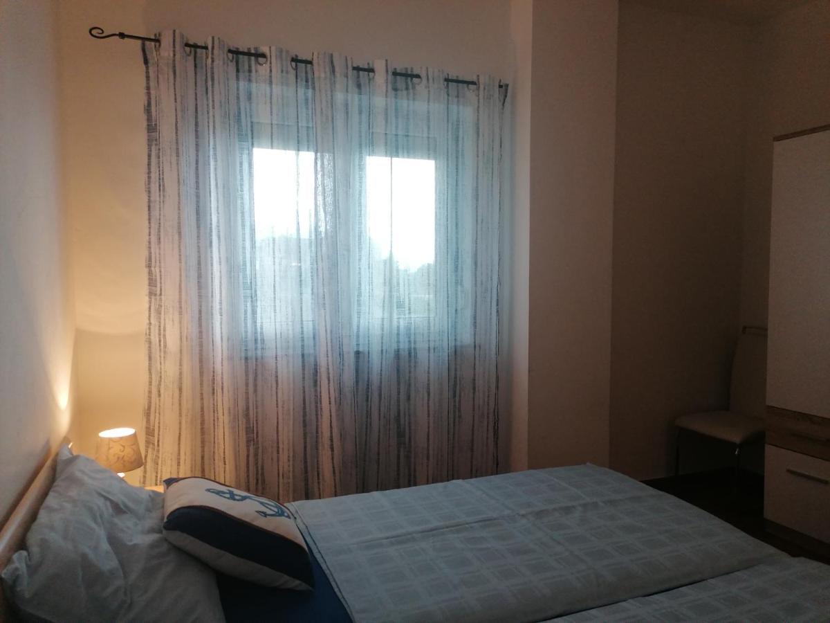 Apartmani Ivana Senj Senj  Esterno foto