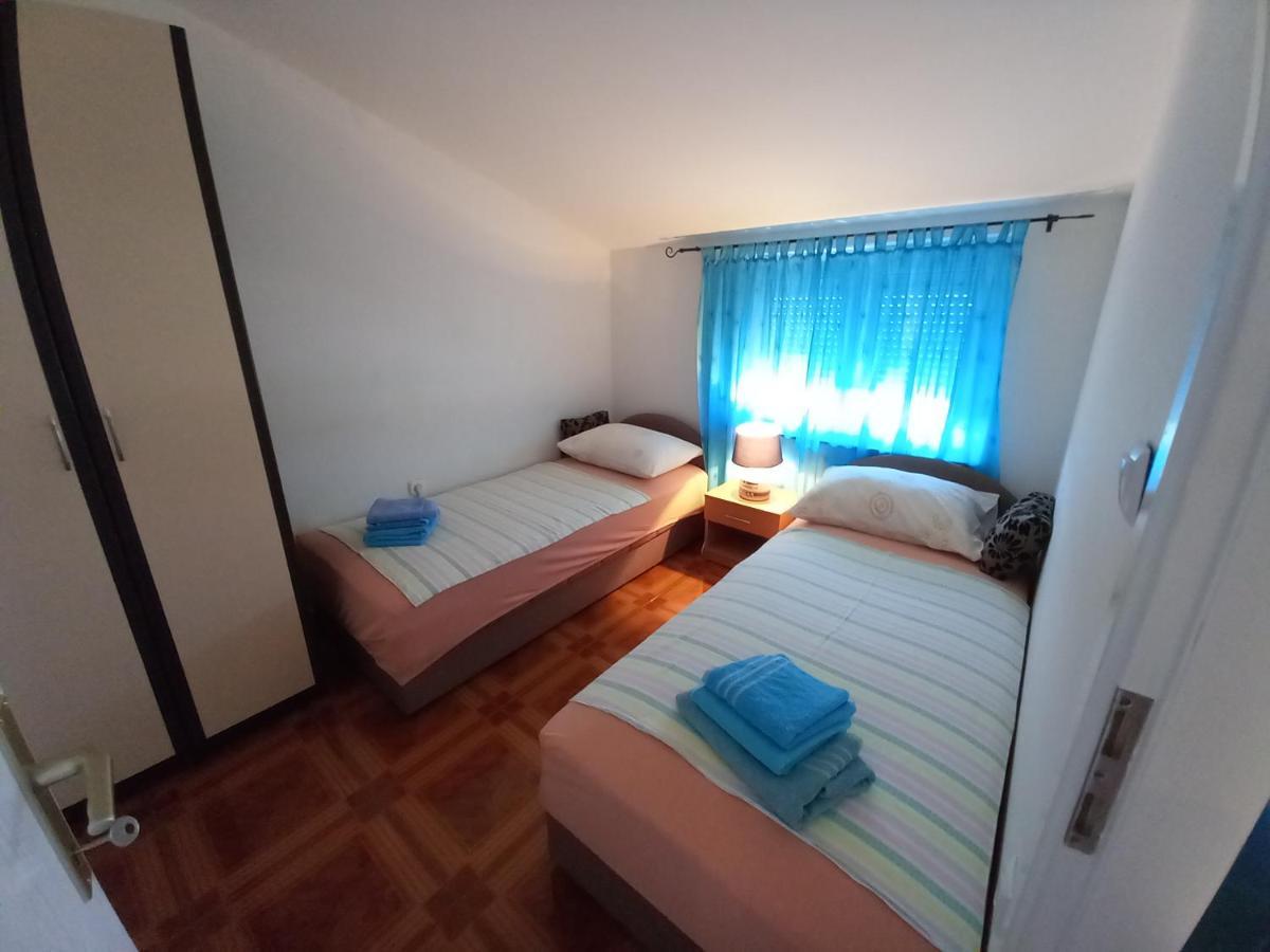 Apartmani Ivana Senj Senj  Esterno foto